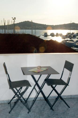 Apartments and rooms Port - image 8