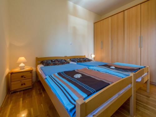 One-Bedroom Apartment image 10