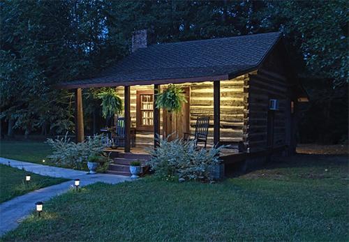 Coulter Farmstead Room Type - Two-Bedroom Chalet
