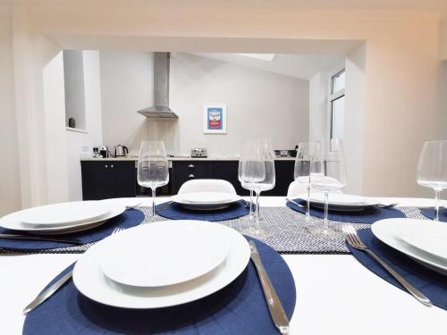 Faciliteiten, Railway Street by Switchback Stays in Splott