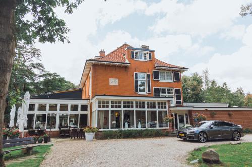 A szálláshely kívülről, Hotel & Restaurant Wildthout in Ommen ten zuiden van de Vecht