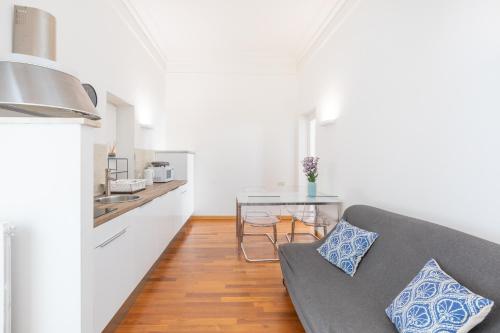 Stay In Rome - image 2