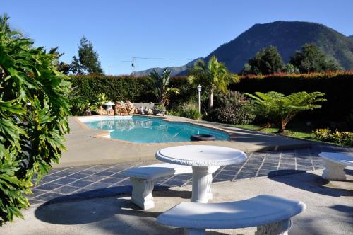 Skats, Tsitsikamma Gardens Self-Catering Cottages - Cottage #2 in Kareedouw
