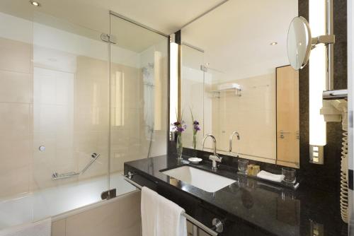 Maritim Hotel Düsseldorf - image 14