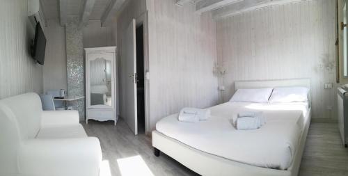 Junior Suites Venezia - image 13