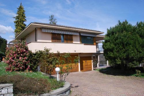  Villa MaríAlf, Pension in Soriso bei Maggiora