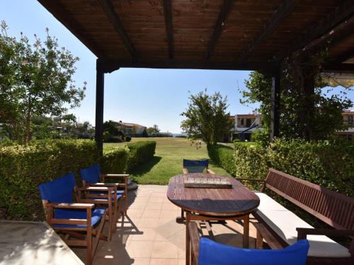  Ariadne Sea Glass House by TravelPro Sevices Nea Potidea Halkidiki in Nea Potidaea
