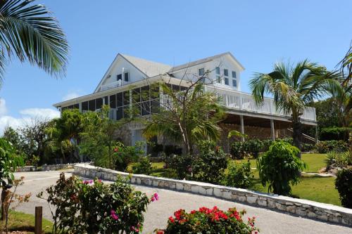 Bahama Mama by Eleuthera Vacation Rentals