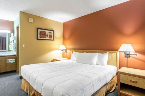 Americas Best Value Inn & Suites St. Marys