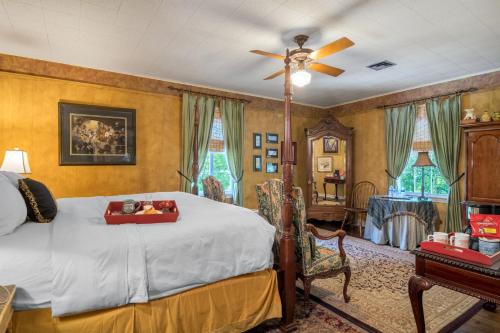 . The Stockade Bed and Breakfast