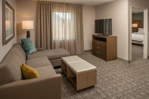 Staybridge Suites - Hillsboro North, an IHG Hotel