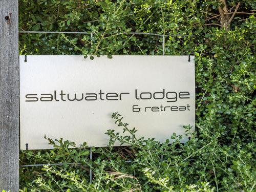 Saltwater Lodge