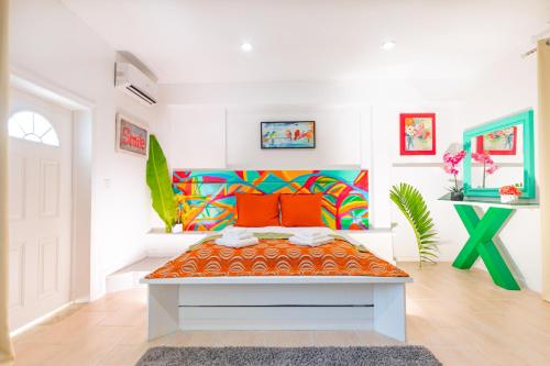 One-Bedroom Apartment image 10