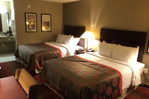 . Michigan City Inn
