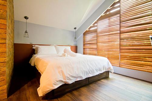 JonkeRED Heritage Hotel Room Type - Deluxe Queen Room