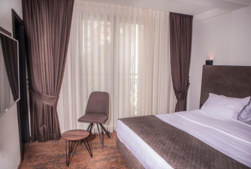 Qama Hotel in Πρίστινα