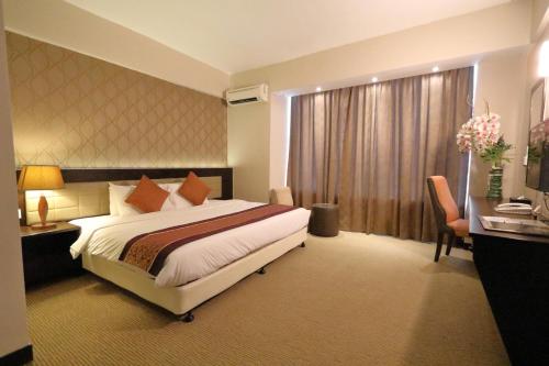 room detail thumbnail 0
