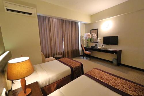 room detail thumbnail 1