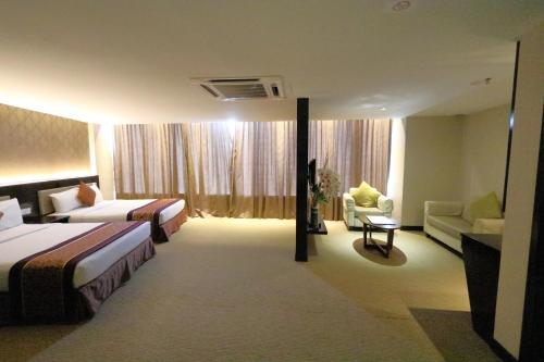 room detail thumbnail 0