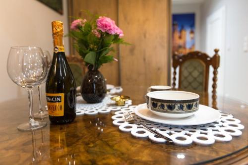 Luxury in the Heart of the Old Town 5