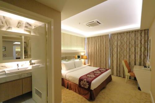 The Guest Hotel & Spa in Lukut
