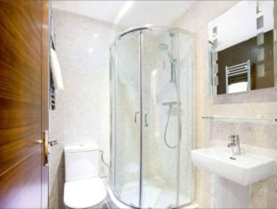 Queens Park Hotel, London (photo 10)