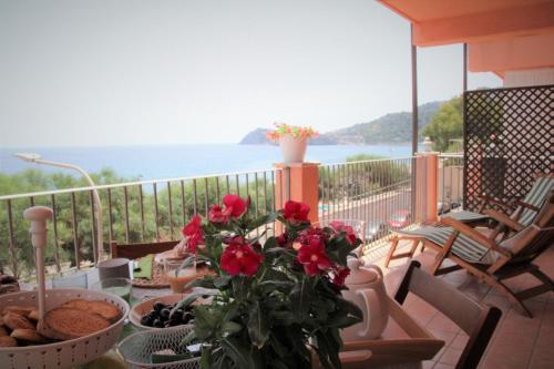 Poseidone Sea Apartment Taormina in 98039 Mazzeo