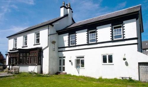 Llanwrtyd Hall B&B Angelis Holistic Retreat Llanwrtyd Wells