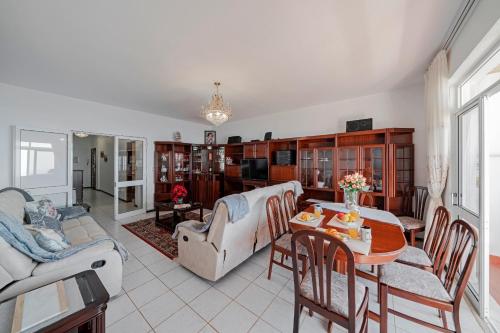  Calheta Star Apartment by OurMadeira in Calheta