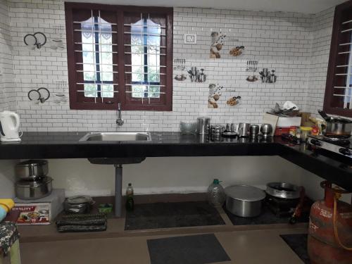 Munnar Brindavan Cottage - image 3