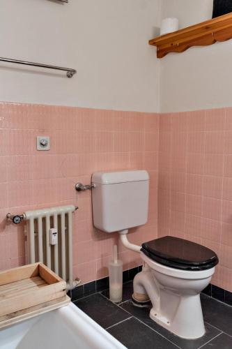 Three-Bedroom Apartment image 8