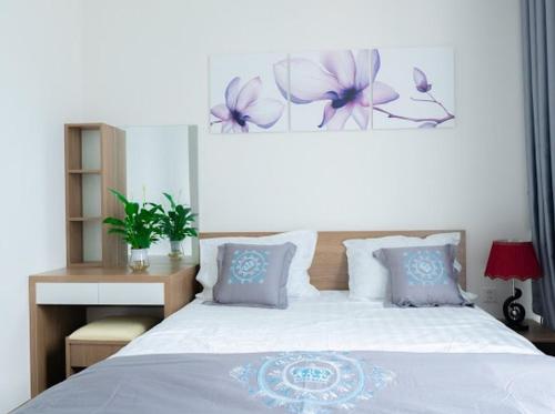 Two-Bedroom Apartment image 9