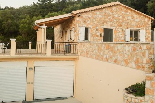  Haus Karousades in 49081 Karousádes