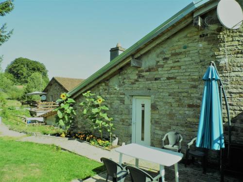 Maison Carmen - Restaurant , meublé de tourisme, appartements