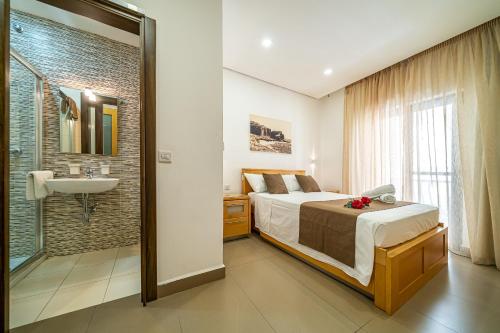 Pebbles apartment 1 - image 7