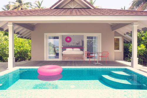 المرافق, The Standard, Maldives, by Hyatt in را اتول