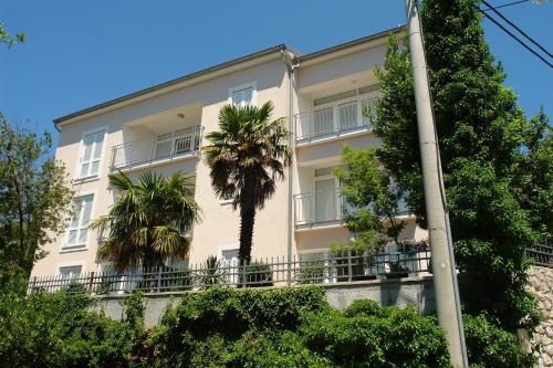 Apartment Villa Sara - image 2