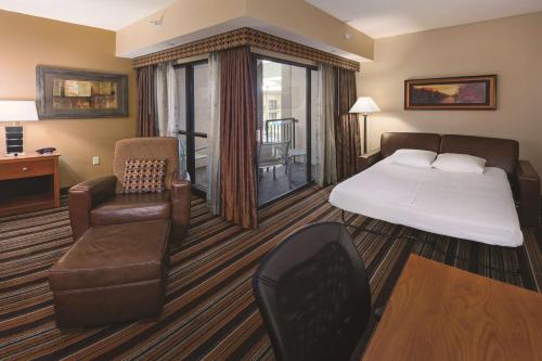 Best Western Plus Bloomington Hotel