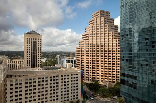 Hyatt Place Austin Downtown