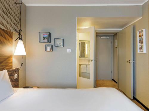 ibis Hotel Berlin Mitte - image 11