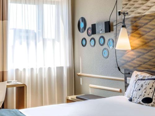ibis Hotel Berlin Mitte - image 2