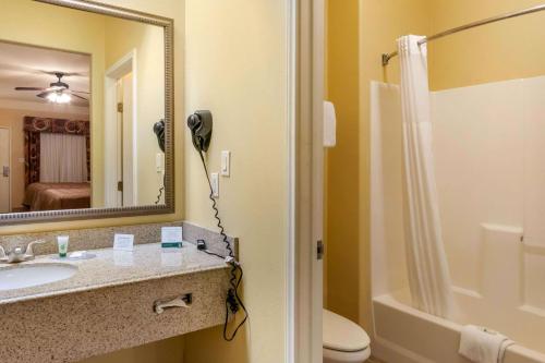 Quality Inn & Suites at The Outlets Mercedes/Weslaco