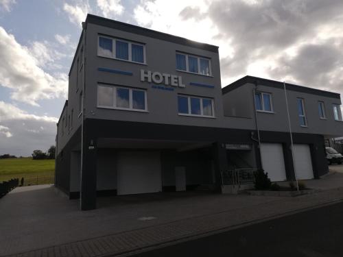 Hotel Am Spielacker - Gelnhausen