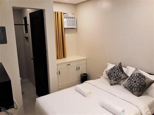 Centro Square Transient Hotel