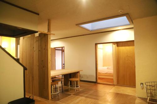 Y Pub & Hostel