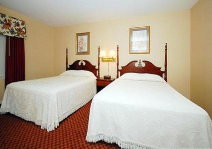 Ambassador Inn – Fayetteville, NC