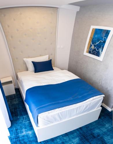 Hotel Biss - image 9