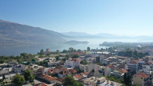  Decozian Apartments, Pension in Ioannina bei Koúrenta