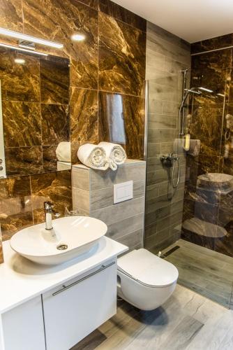 Hotel Biss - image 2