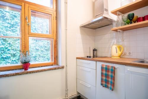 Two-Bedroom Apartment image 5